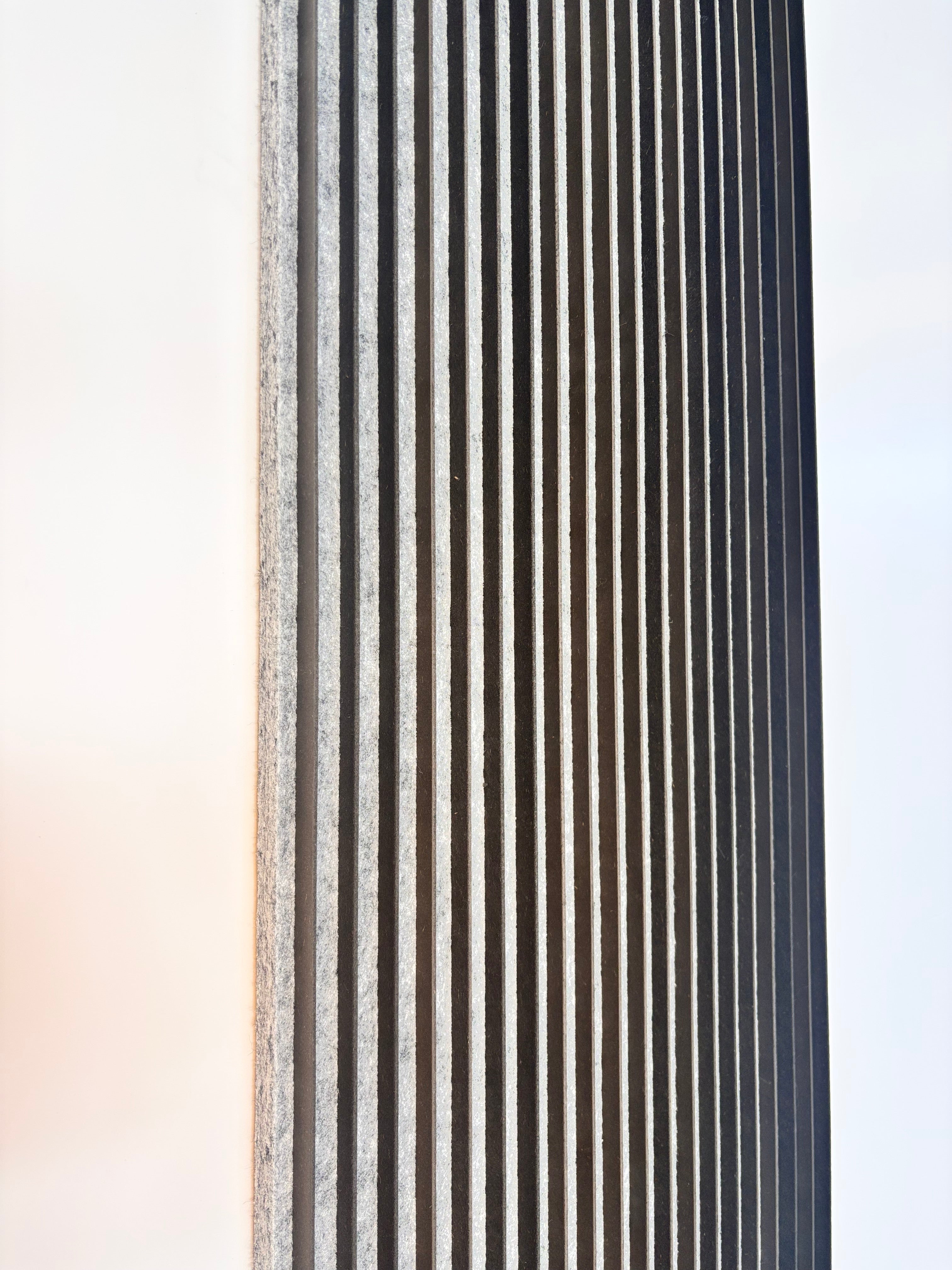 VertiLine - Dark Grey & Grey