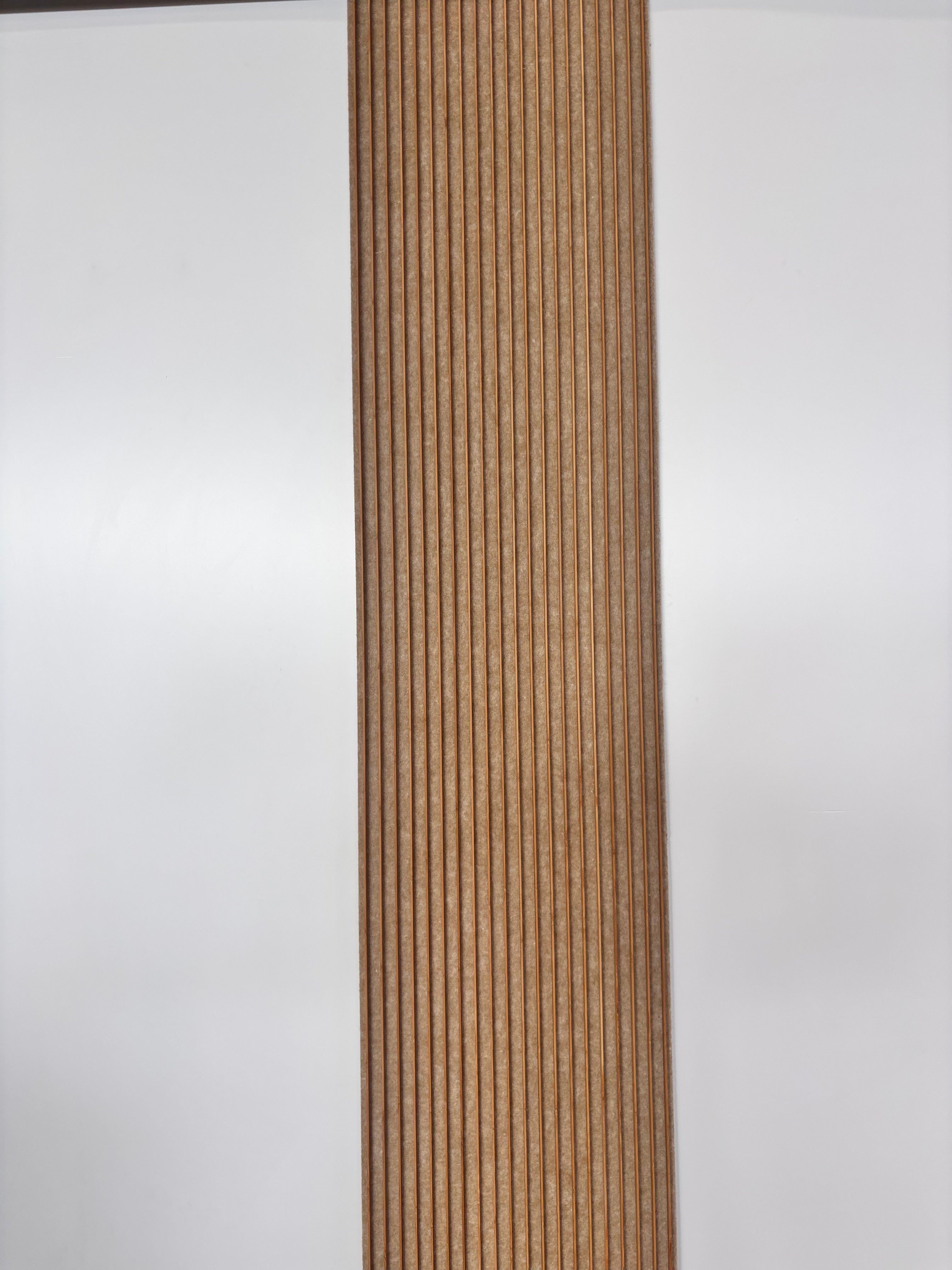 VertiLine - Bamboo & Beige